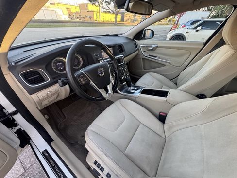 Used 2012 Volvo S60 T5 image 23