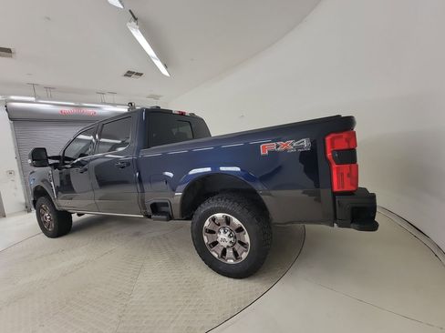 Used 2024 Ford F350 King Ranch w/ FX4 Off-Road Package image 3