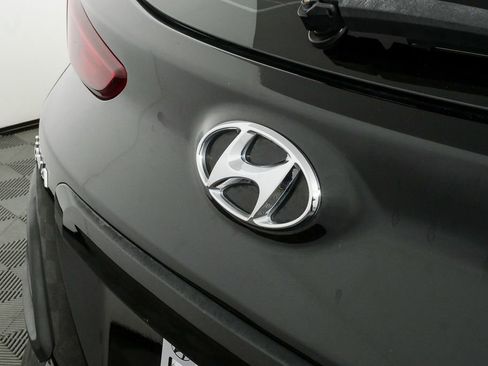 Used 2019 Hyundai Kona SE w/ Cargo Package image 33