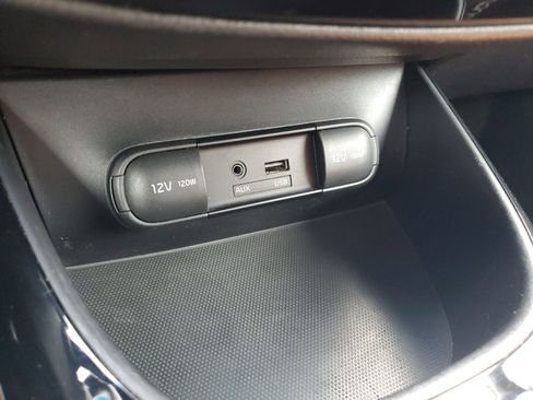 Used 2015 Kia Soul ! w/ Sun & Sound Package image 35