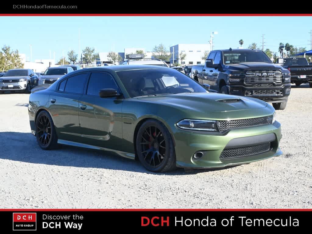 Used 2022 Dodge Charger R/T w/ Blacktop Package RWD image 3