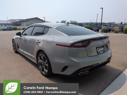 Used 2020 Kia Stinger GT2 AWD/4WD image 5