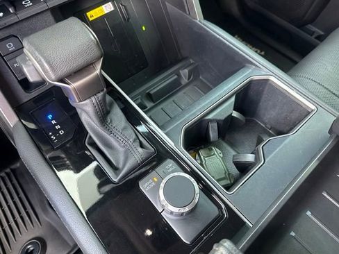 Used 2023 Toyota Tundra Limited RWD image 31