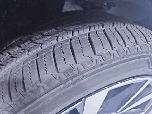 New 2026 Volkswagen Atlas SEL Premium R-Line image 28