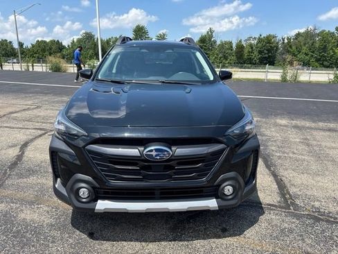 Certified 2024 Subaru Outback Limited XT AWD/4WD image 3