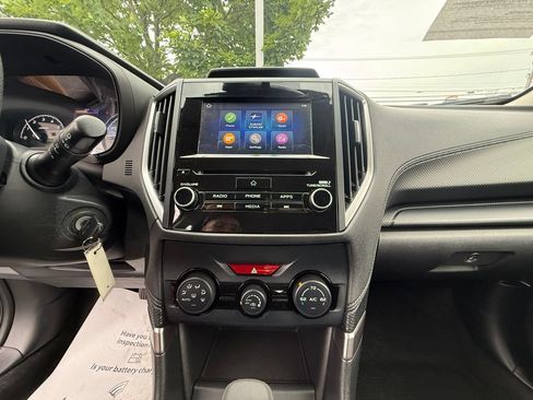 Used 2021 Subaru Forester AWD/4WD image 9