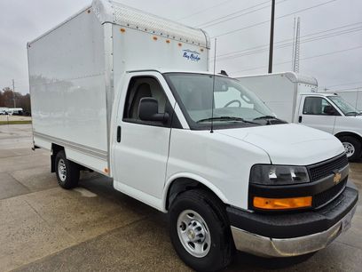 New 2025 Chevrolet Express 3500 w/ Power Convenience Package