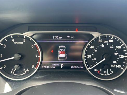 Used 2023 Nissan Rogue S image 26