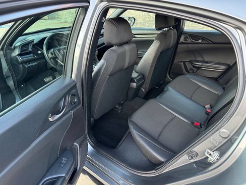 Used 2021 Honda Civic Sport image 9