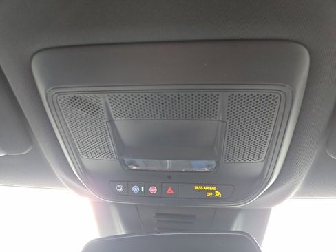 New 2026 Chevrolet Equinox EV LT image 47