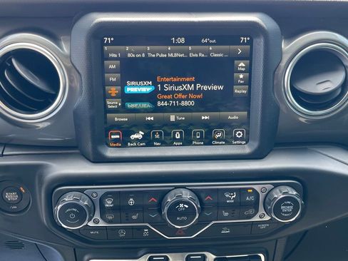 Used 2023 Jeep Wrangler Unlimited Sahara w/ Cold Weather Group AWD/4WD image 23