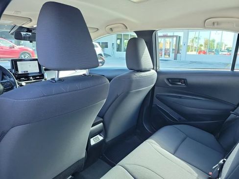 Used 2025 Toyota Corolla LE FWD image 14
