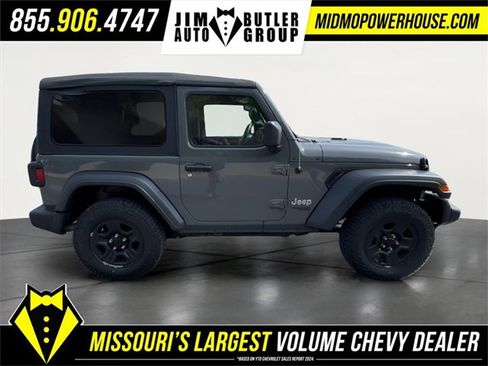 Used 2020 Jeep Wrangler Sport image 11