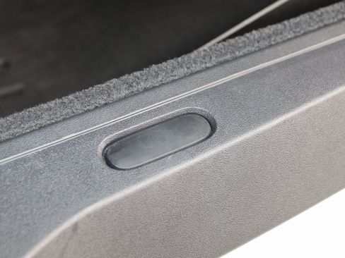 Used 2022 Rivian R1S Launch Edition image 61