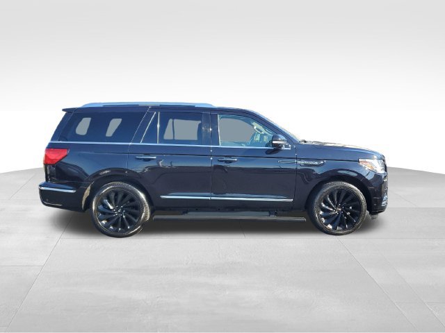 Used 2020 Lincoln Navigator Reserve w/ Equipment Group 208A Reserve AWD/4WD image 3