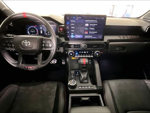 Used 2025 Toyota Tacoma TRD Pro image 14