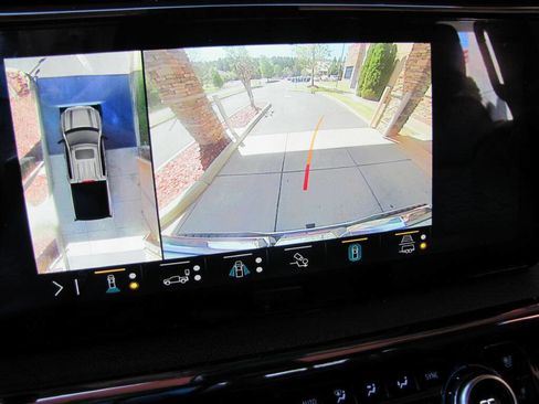 Used 2023 GMC Sierra 1500 AT4 w/ Technology Package image 46