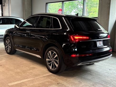 Used 2021 Audi Q5 2.0T Premium Plus w/ Premium Plus Package AWD/4WD image 3