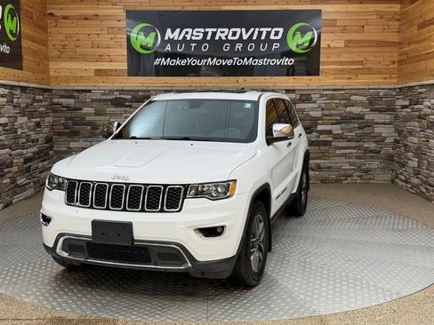 Used 2019 Jeep Grand Cherokee Limited AWD/4WD image 4