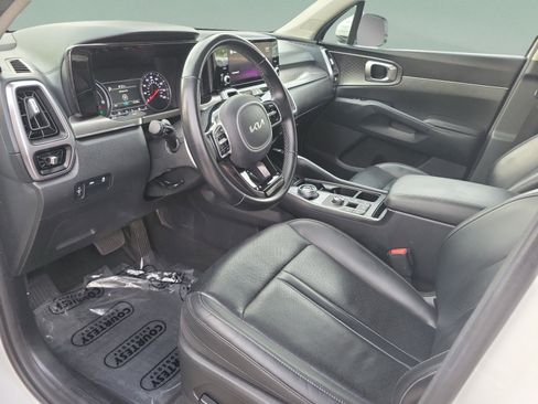 Certified 2022 Kia Sorento S FWD image 26