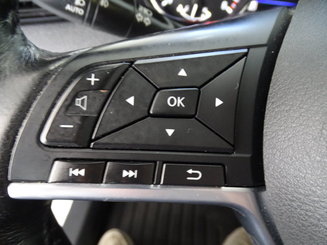 Used 2018 Nissan Rogue SL w/ Premium Package AWD/4WD image 7