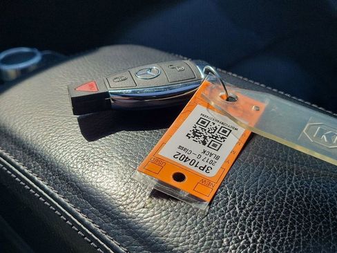 Used 2017 Mercedes-Benz G 550 G 550 image 36