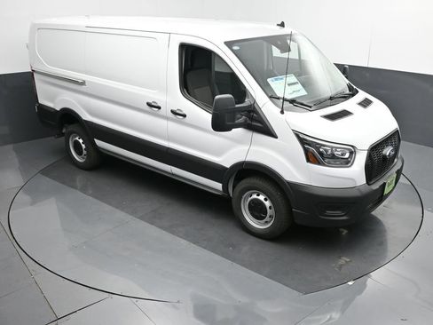 New 2025 Ford Transit 250 Low Roof image 35