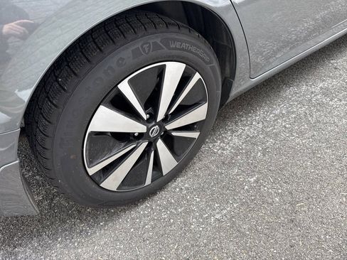 Used 2022 Nissan Altima 2.5 SV image 8