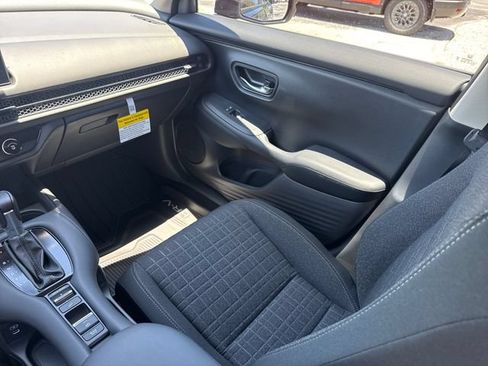 New 2027 Honda HR-V LX image 21
