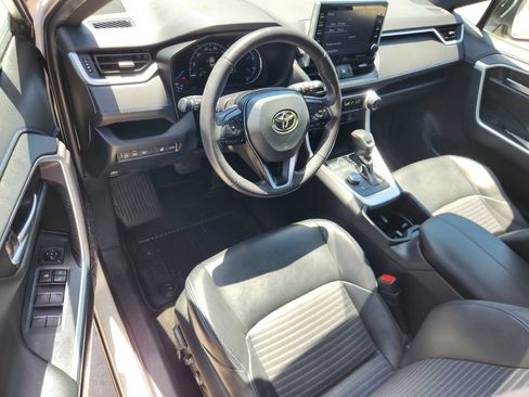 Used 2022 Toyota RAV4 XSE w/ XSE Grade Weather Package AWD/4WD image 14