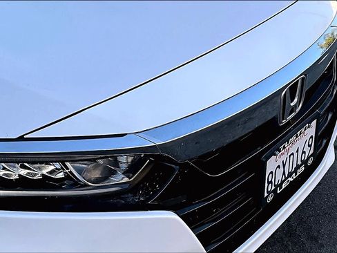 Used 2018 Honda Accord EX image 29