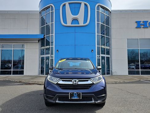 Used 2018 Honda CR-V LX image 2