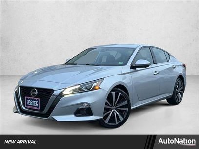 Used 2019 Nissan Altima 2.5 Platinum
