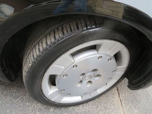 Used 2002 Lexus SC 430 Convertible image 12