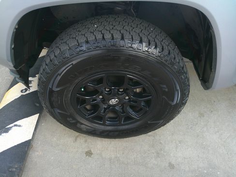 Used 2021 Toyota Tacoma SR5 image 69