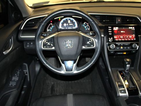 Used 2019 Honda Civic EX image 13