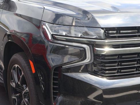 Used 2022 Chevrolet Tahoe RST w/ Sport Performance Package AWD/4WD image 4