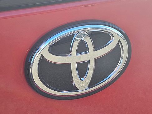 Used 2023 Toyota GR86 w/ ALL Weather Mat Package (TMS) image 23