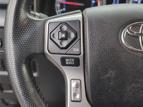 Used 2016 Toyota 4Runner Limited image 25