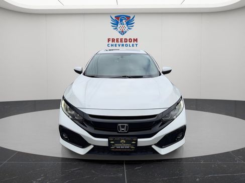 Used 2017 Honda Civic EX image 9
