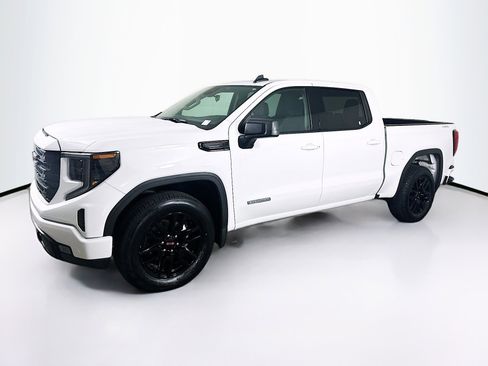 Used 2024 GMC Sierra 1500 Elevation image 3