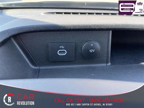 Used 2023 Ford Transit 250 148 High Roof Extended AWD w/ Load Area Protection Package image 28