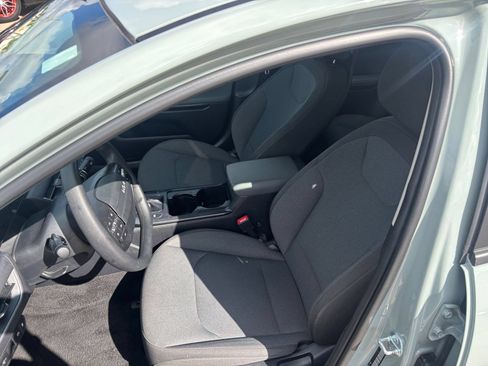 Used 2025 Kia K4 FWD image 36