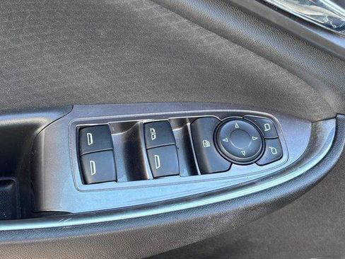 Used 2022 Chevrolet Malibu LT FWD image 8