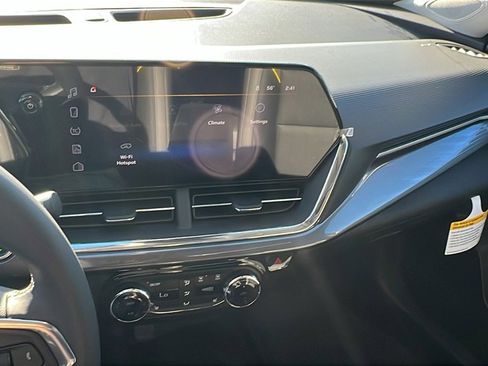 New 2026 Chevrolet Trax ACTIV w/ Sunroof Package image 25