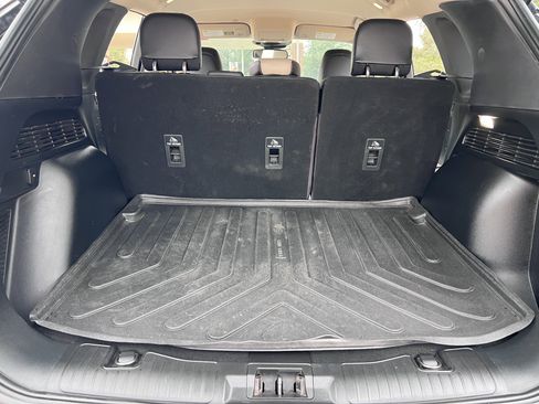 Used 2020 Ford Escape Titanium image 21