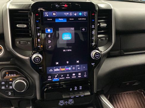 Certified 2025 RAM 1500 Big Horn AWD/4WD image 15