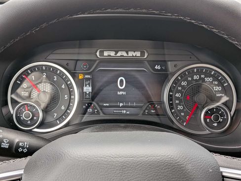 New 2026 RAM 1500 Big Horn AWD/4WD image 36