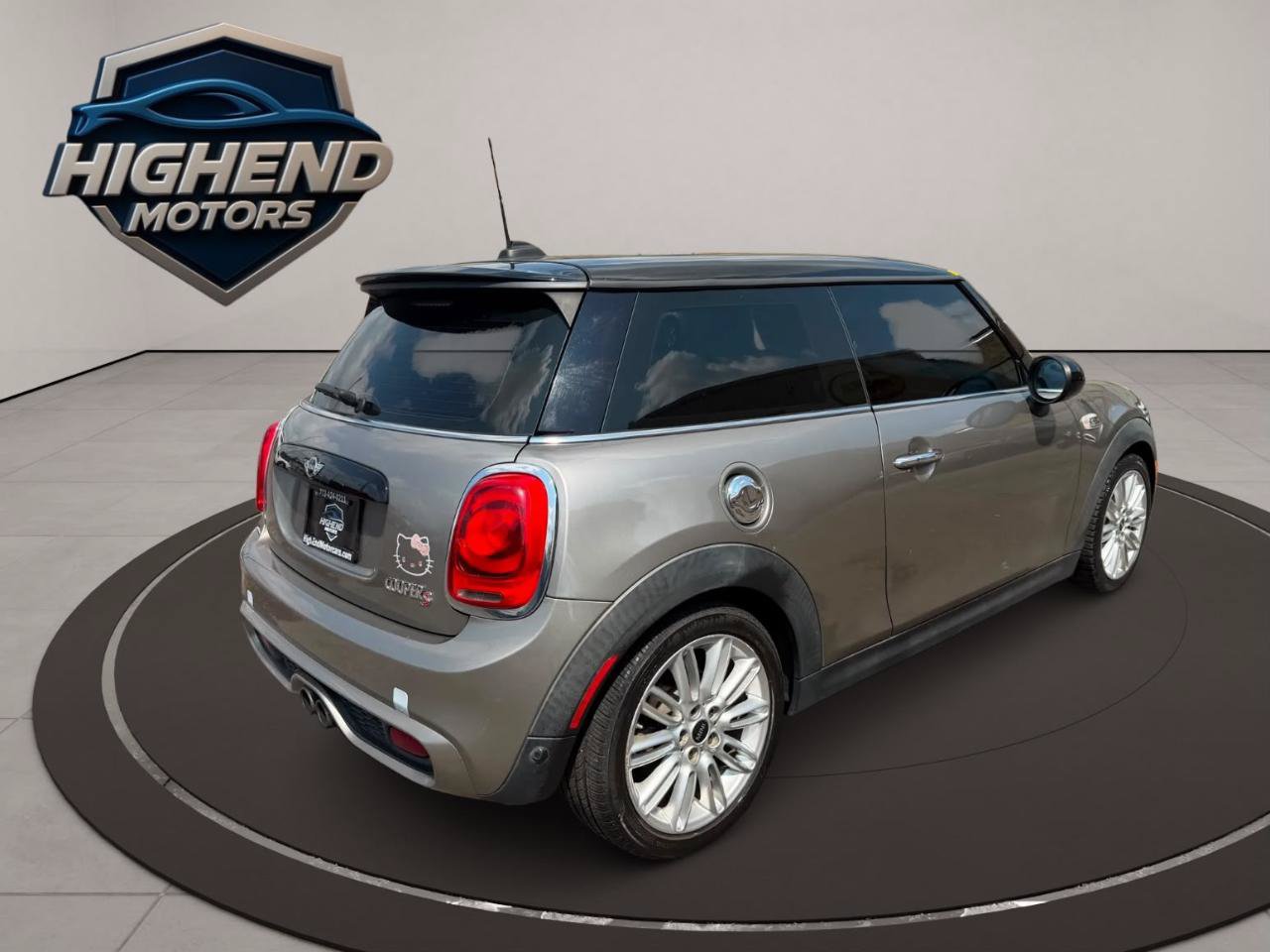 Used 2017 MINI Cooper S FWD image 6