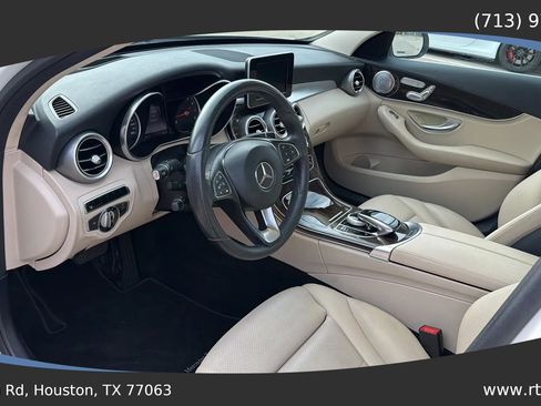 Used 2015 Mercedes-Benz C 300 Sedan image 17